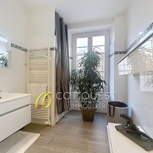 Property in Carre d'Argent