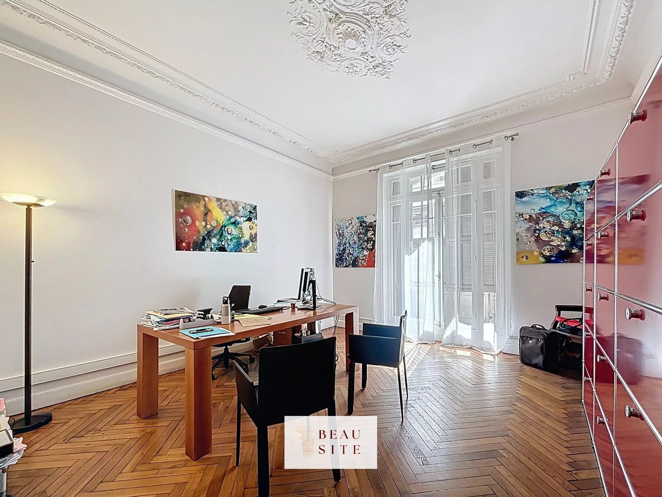 Property photo in Carre d'Argent