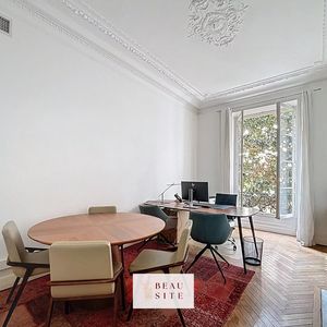 Property in Carre d'Argent