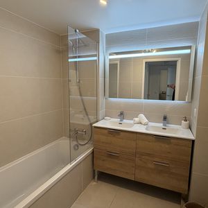 Property in Carre d'Argent