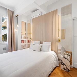 Property in Carre d'Argent