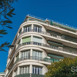 Property in Carre d'Argent