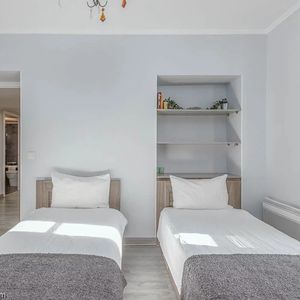 Property in Carre d'Argent