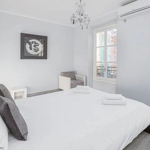 Property in Carre d'Argent