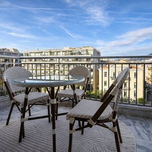 Property in Carre d'Argent