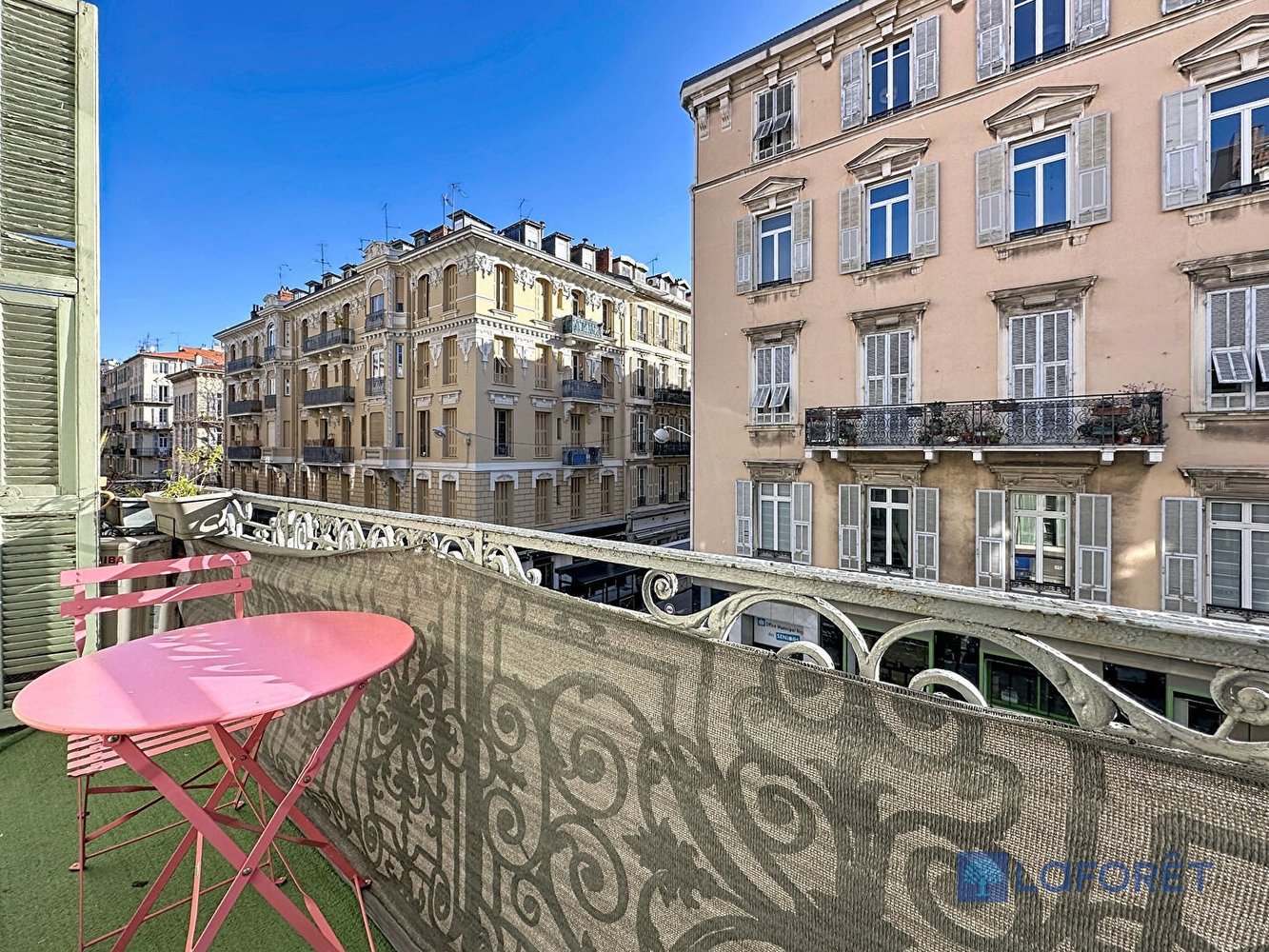 Property photo in Carre d'Argent