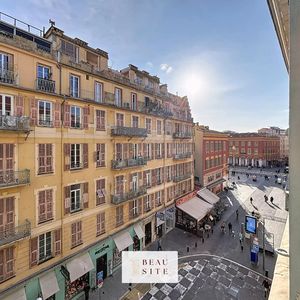 Property in Carre d'Argent