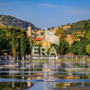 Property in Carre d'Argent