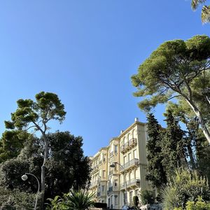 Property in Carre d'Argent