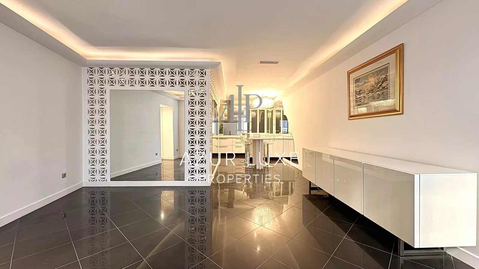 Property photo in Carre d'Argent