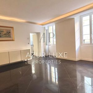 Property in Carre d'Argent