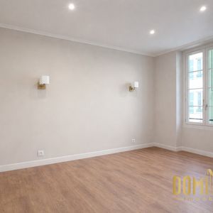 Property in Carre d'Argent