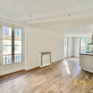 Property in Carre d'Argent