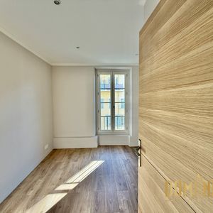 Property in Carre d'Argent