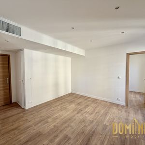 Property in Carre d'Argent