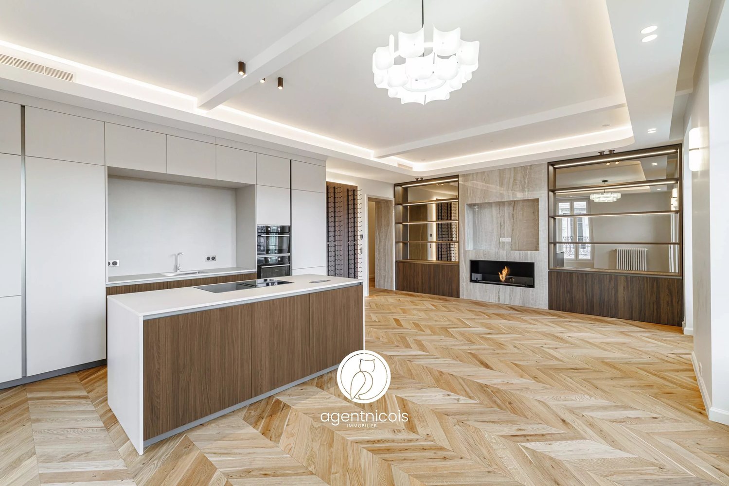 Property photo in Carre d'Or