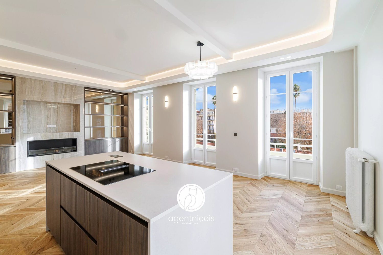 Property photo in Carre d'Or