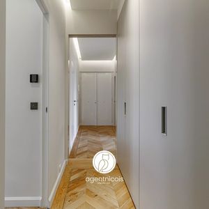 Property in Carre d'Or