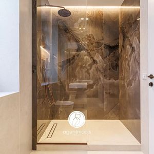 Property in Carre d'Or