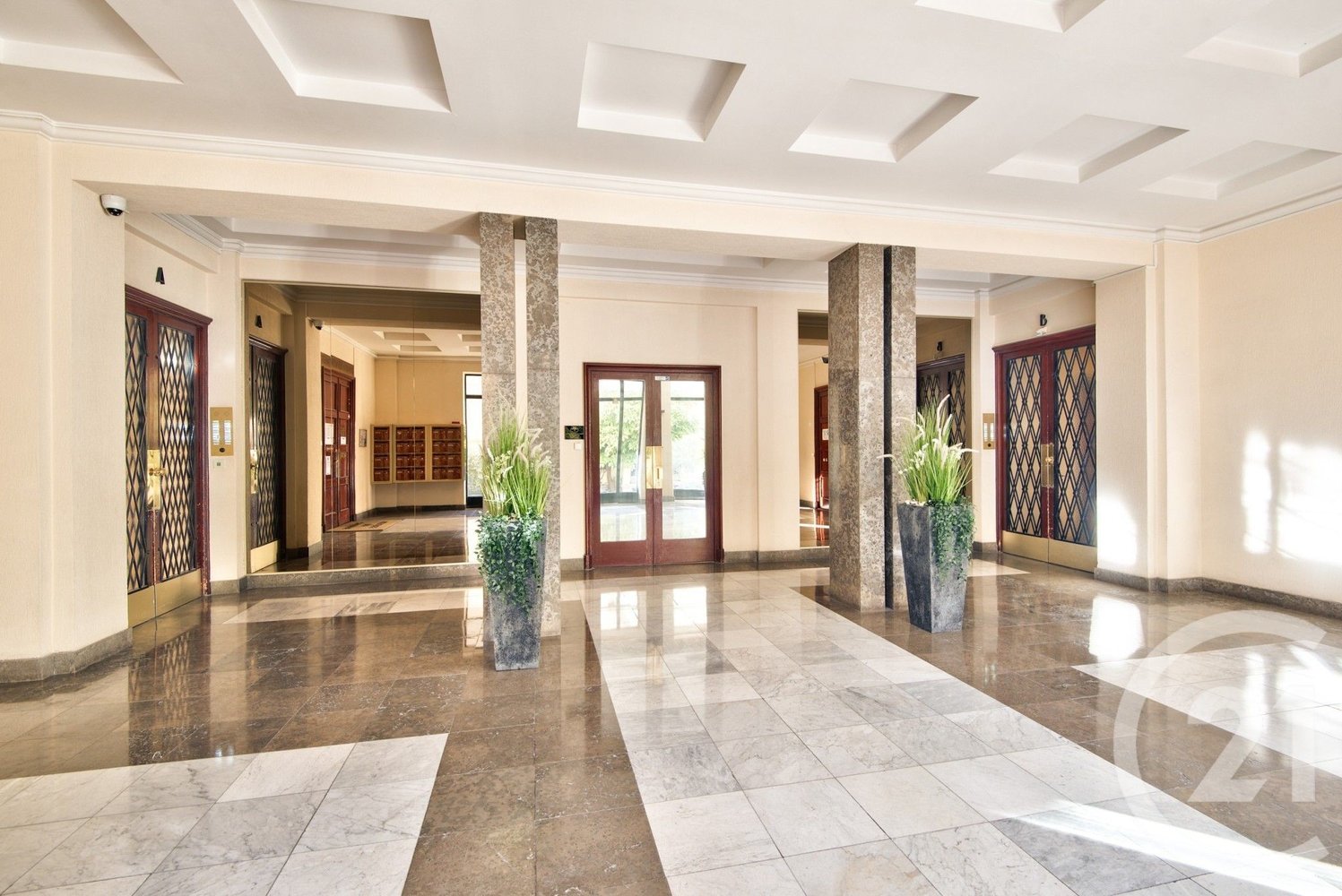 Property photo in Carre d'Or