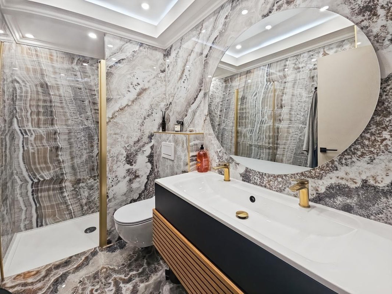 Property photo in Carre d'Or