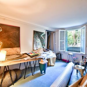 Property in Carre d'Or