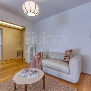 Property in Carre d'Or