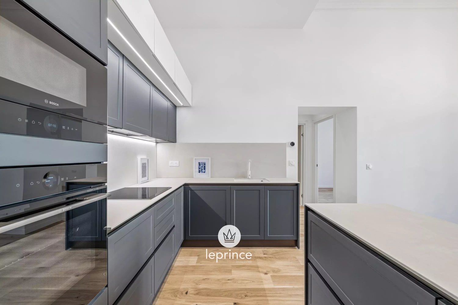 Property photo in Carre d'Or