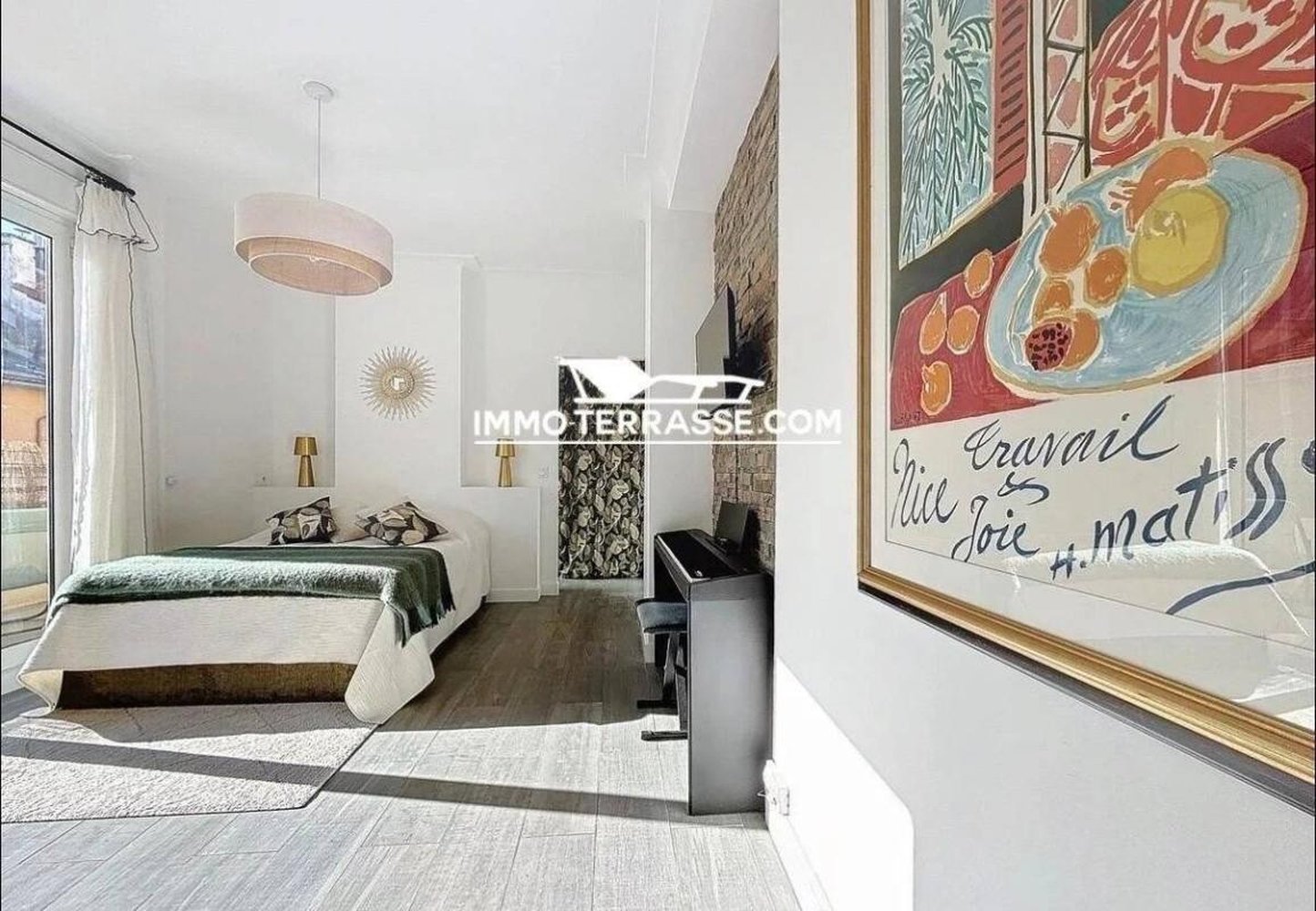 Property photo in Carre d'Or