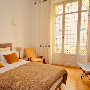 Property in Carre d'Or