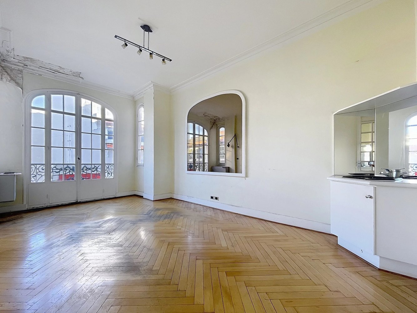 Property photo in Carre d'Or