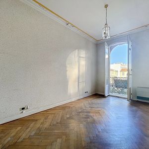 Property in Carre d'Or