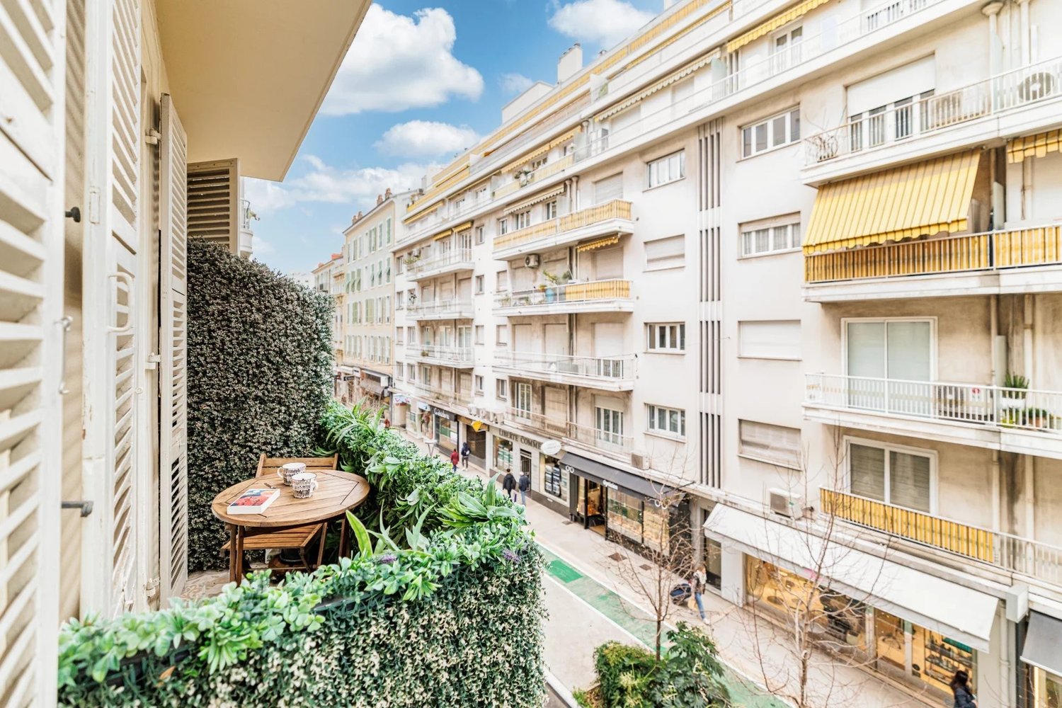 Property photo in Carre d'Or