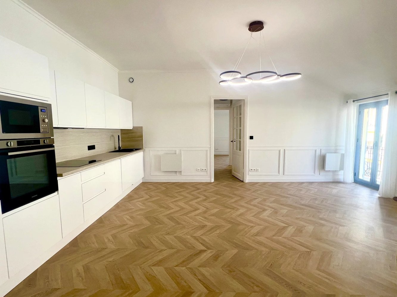 Property photo in Carre d'Or