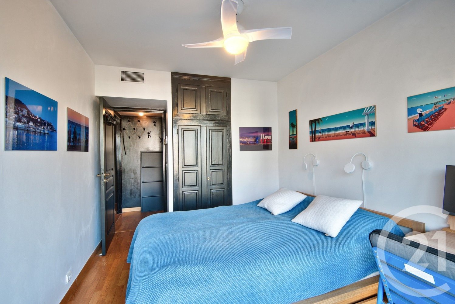 Property photo in Carre d'Or