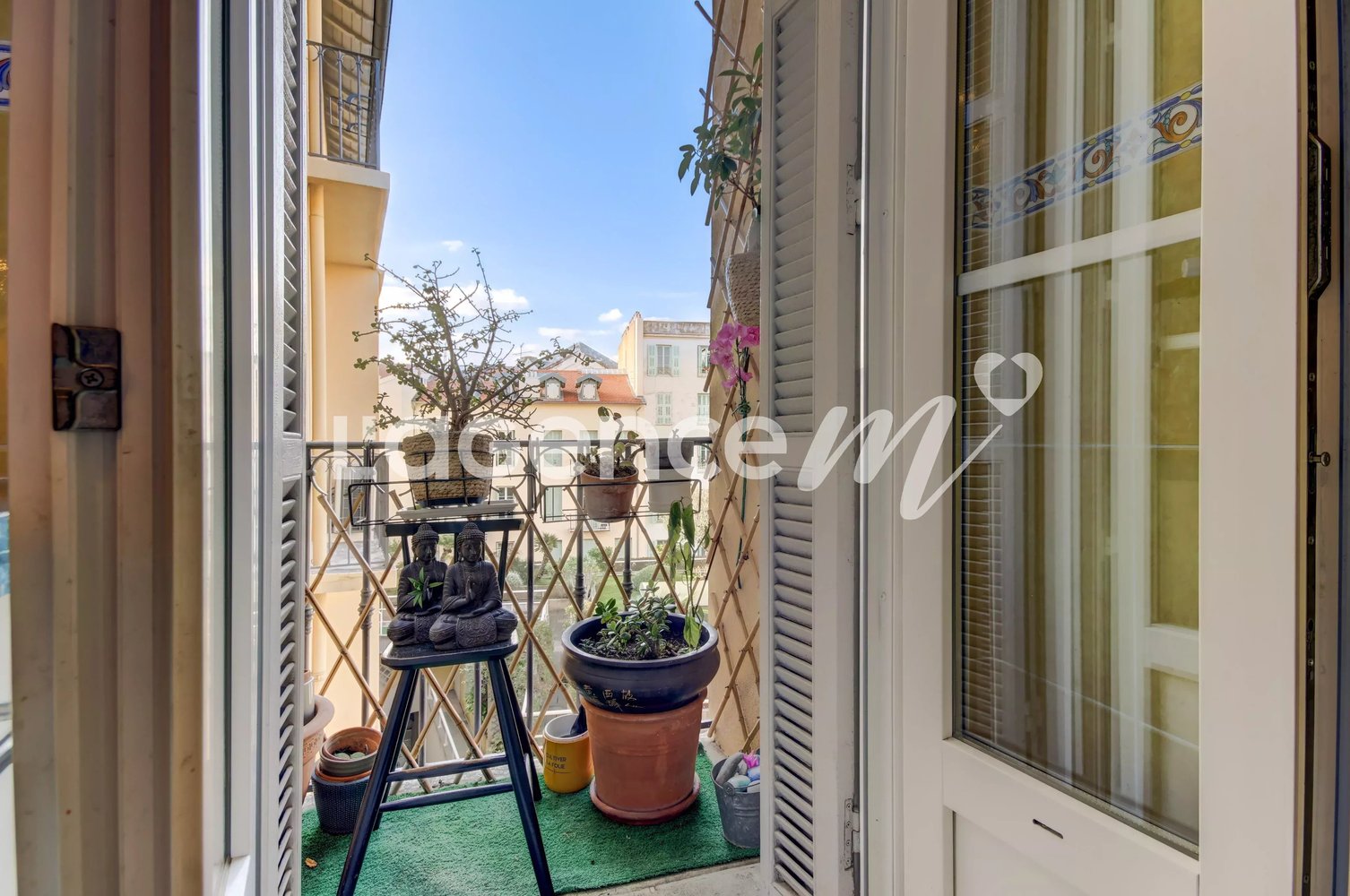 Property photo in Carre d'Or
