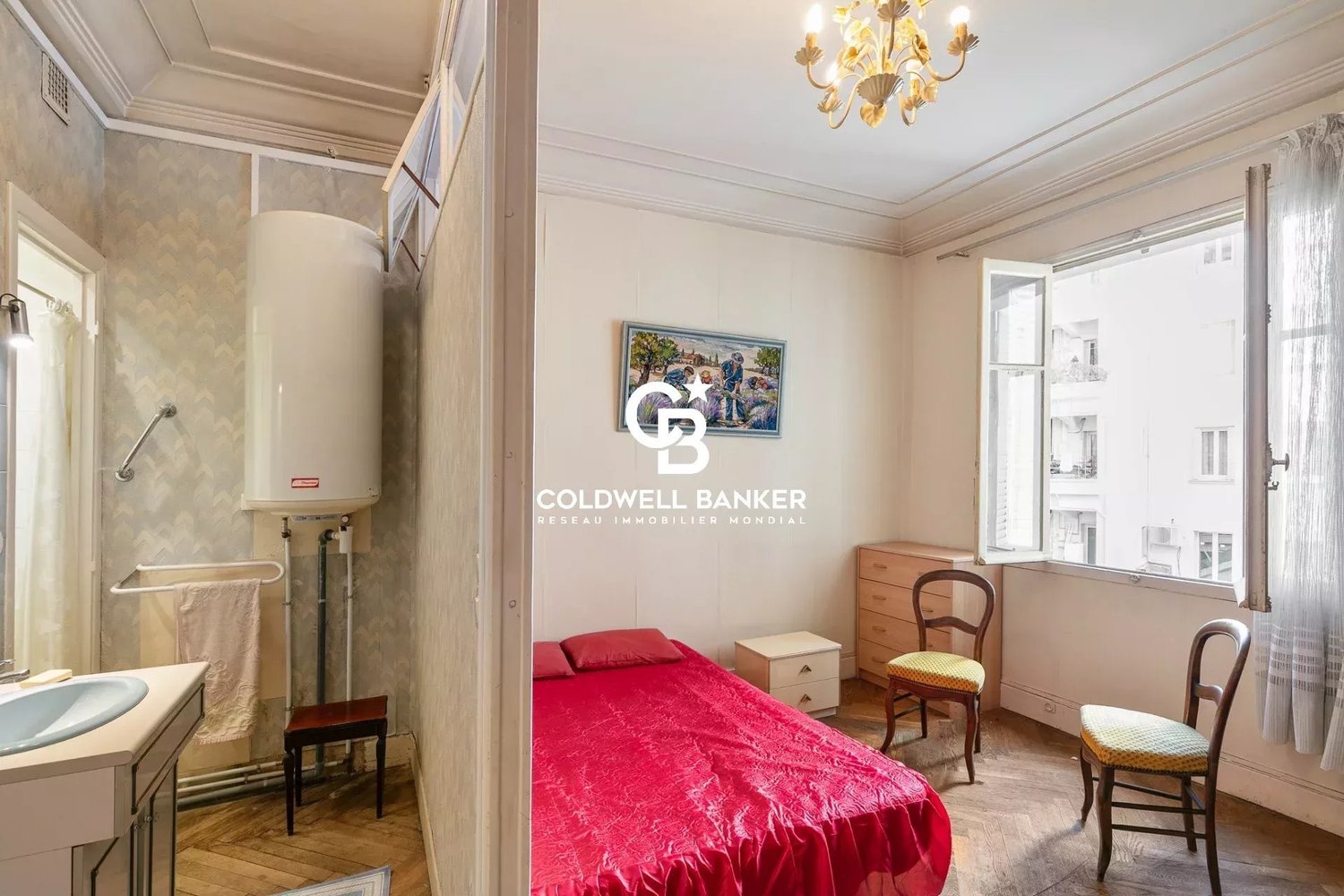 Property photo in Carre d'Or