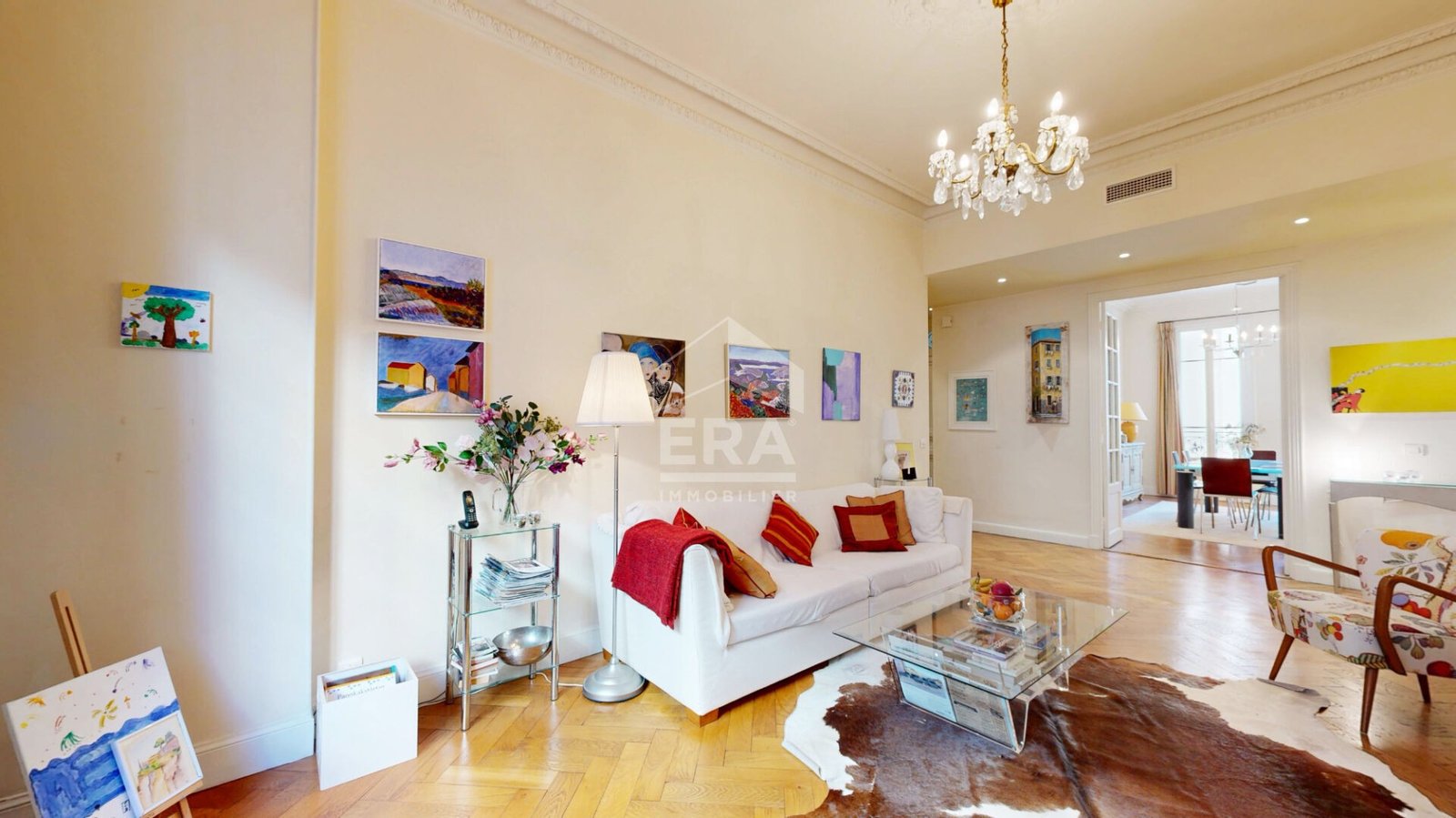 Property photo in Carre d'Or