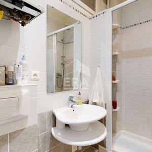 Property in Carre d'Or