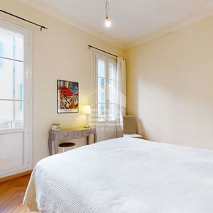 Property in Carre d'Or