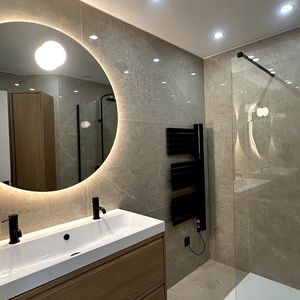 Property in Carre d'Or