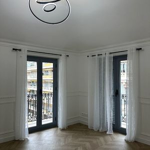 Property in Carre d'Or