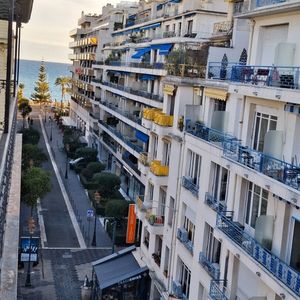 Property in Carre d'Or