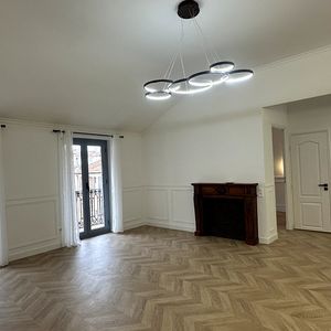 Property in Carre d'Or