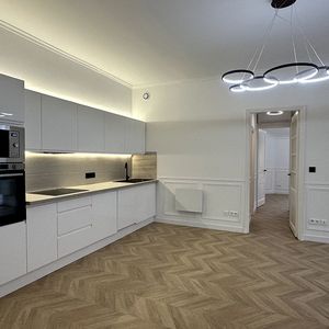 Property in Carre d'Or