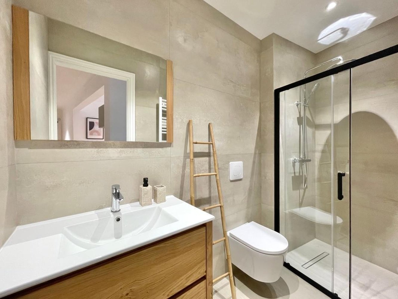 Property photo in Musicians Quarter