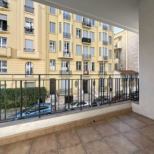 Property in Musicians Quarter