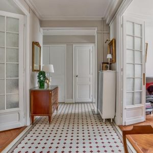 Property in Musicians Quarter