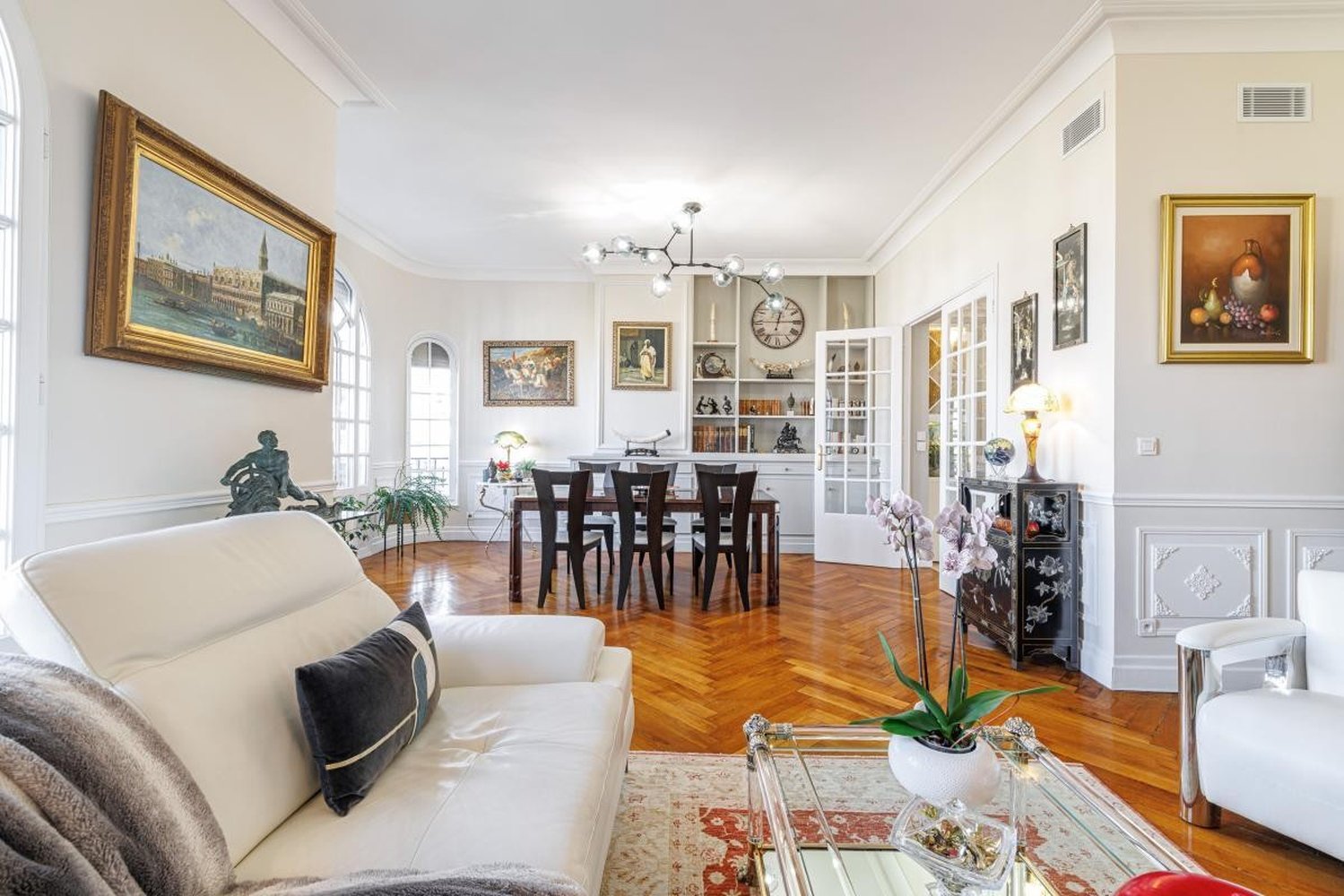 Property photo in Musicians Quarter