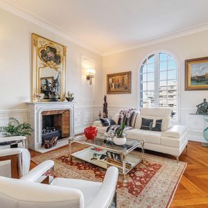 Property in Musicians Quarter